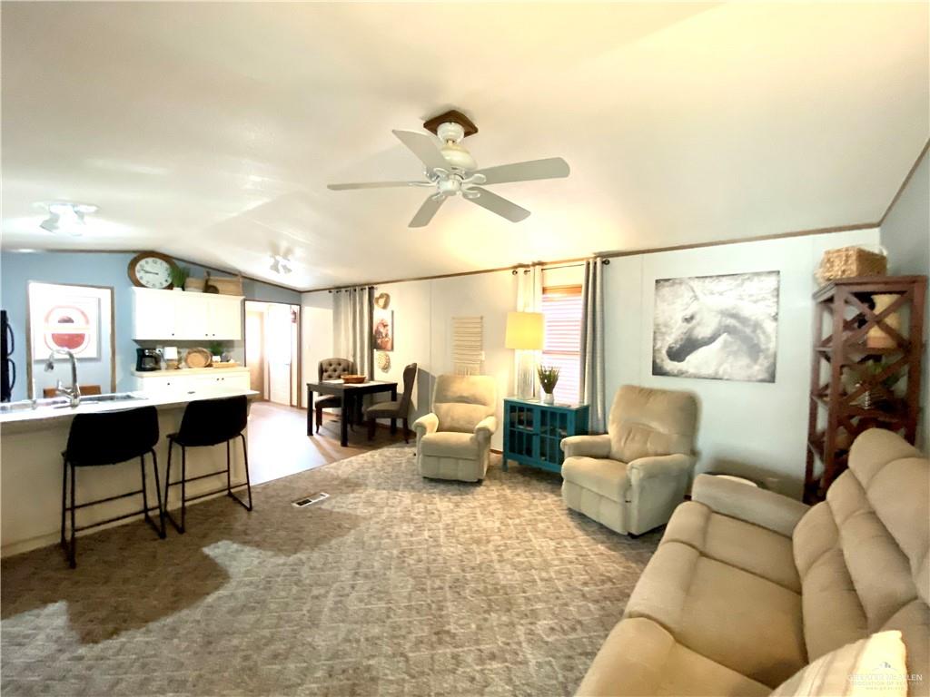 7219 Monroe Street Mission, TX 78572 - Photo 4 of 29