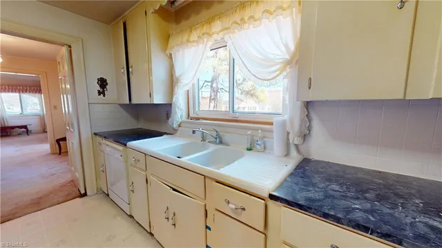 $295,000 | 602 South Main Street, Dobson, NC 27017