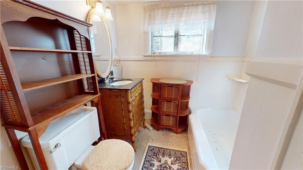 602 South Main Street Dobson, NC 27017 - Photo 38 of 46