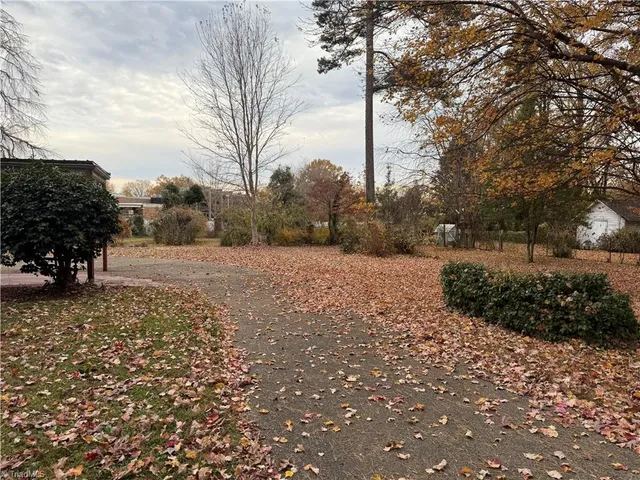 $295,000 | 602 South Main Street, Dobson, NC 27017