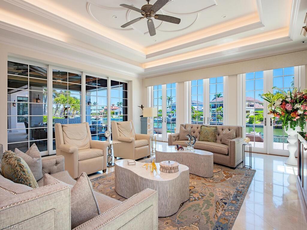 233 Mermaids Bight Naples, FL 34103 - Photo 13 of 47