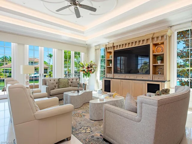$10,975,000 | 233 Mermaids Bight, Naples, FL 34103