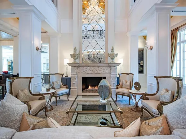 $9,975,000 | 233 Mermaids Bight, Naples, FL 34103