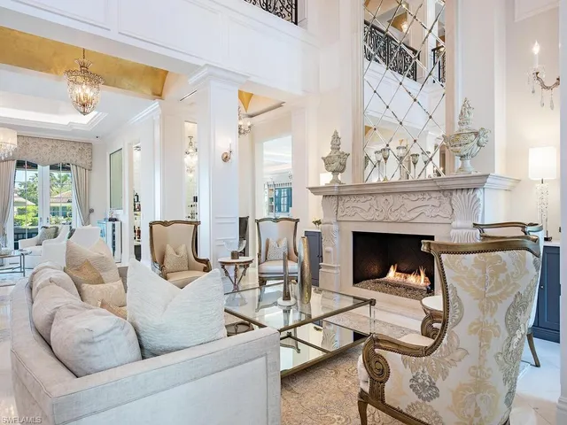 $10,975,000 | 233 Mermaids Bight, Naples, FL 34103