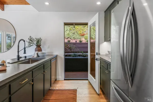 $1,995,000 | 120 East Manor Drive, Mill Valley, CA 94941