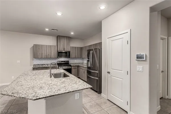 $2,595 | 3819 Corellia Avenue, North Las Vegas, NV 89084