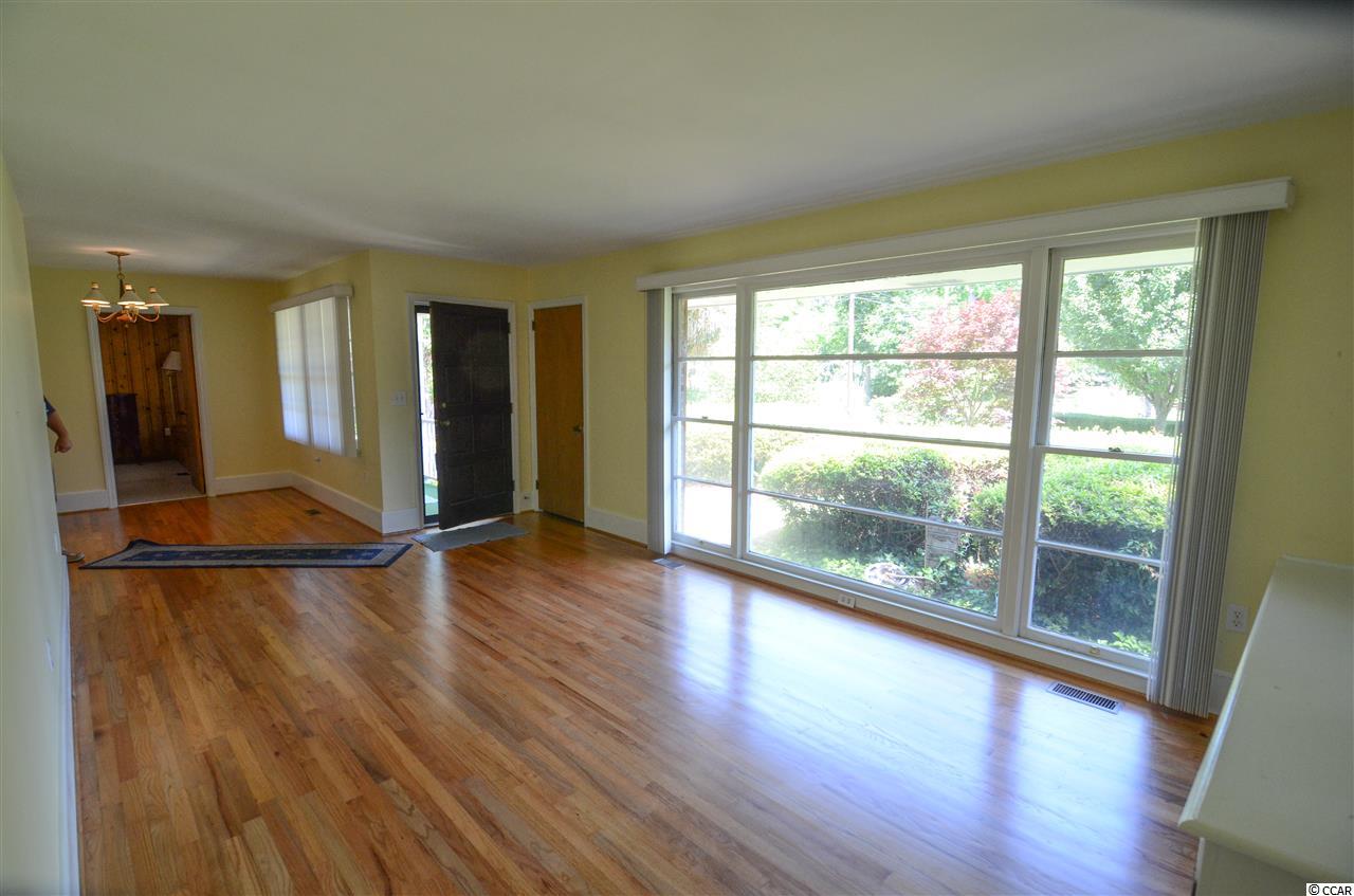 423 Wayne Street Georgetown, SC 29440 - Photo 3 of 14 Gallery Image 3