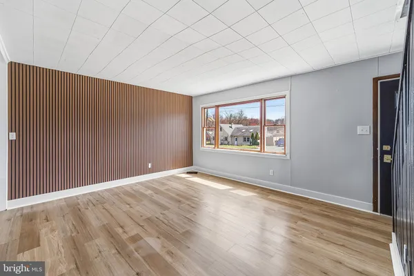 $375,000 | 27 Walton Avenue, Ewing, NJ 08618