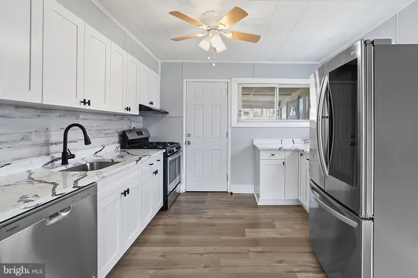 $375,000 | 27 Walton Avenue, Ewing, NJ 08618