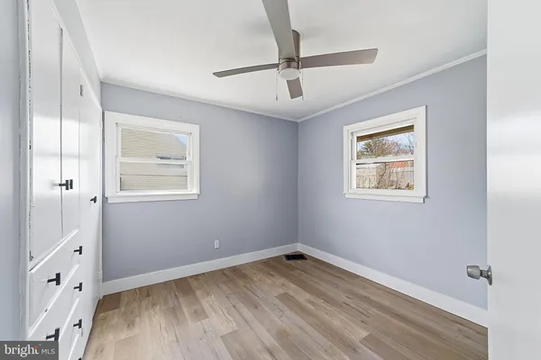 $375,000 | 27 Walton Avenue, Ewing, NJ 08618