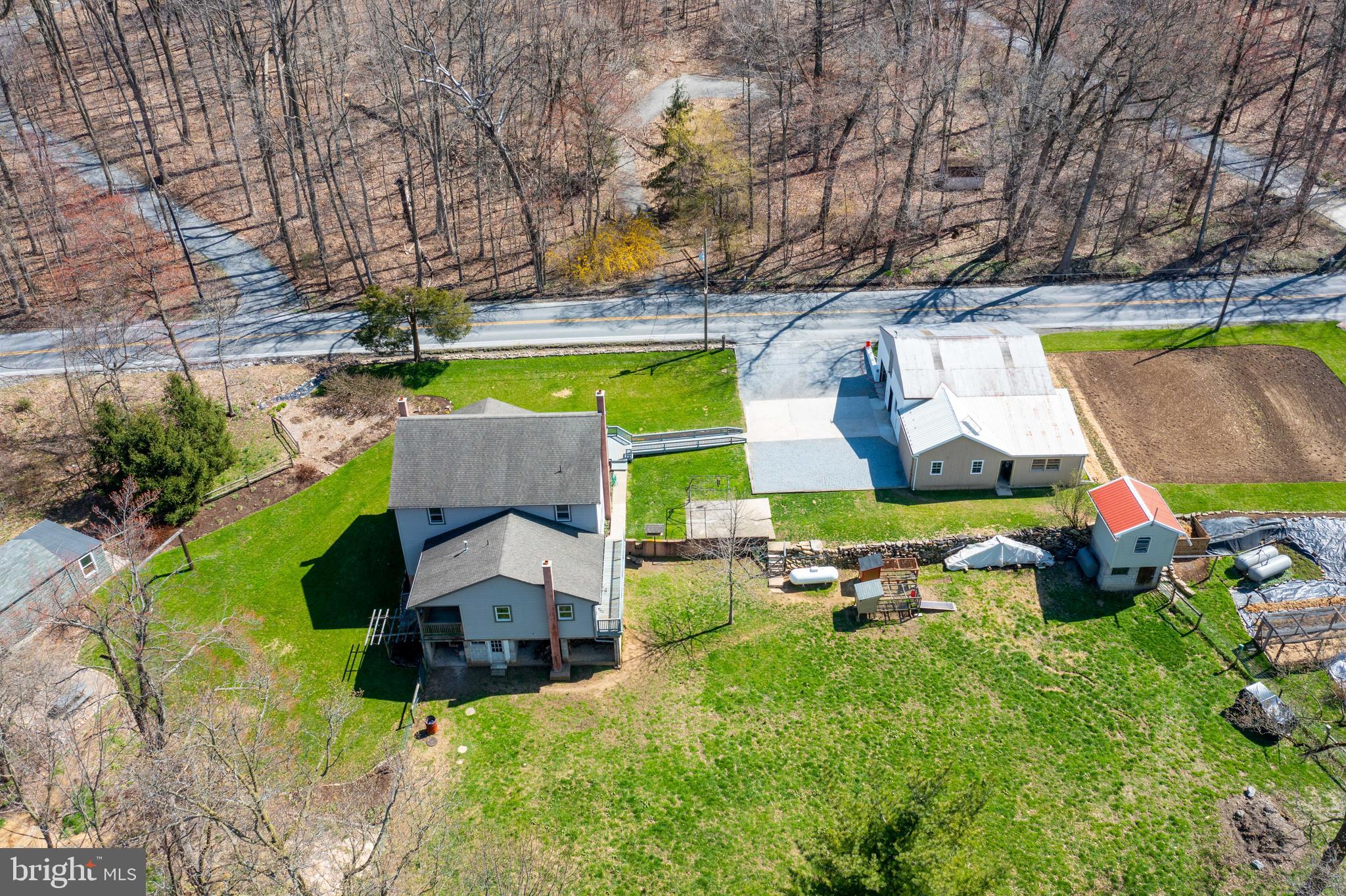 362 South Belmont Road Paradise, PA 17562 - Photo 4 of 65 Gallery Image 4