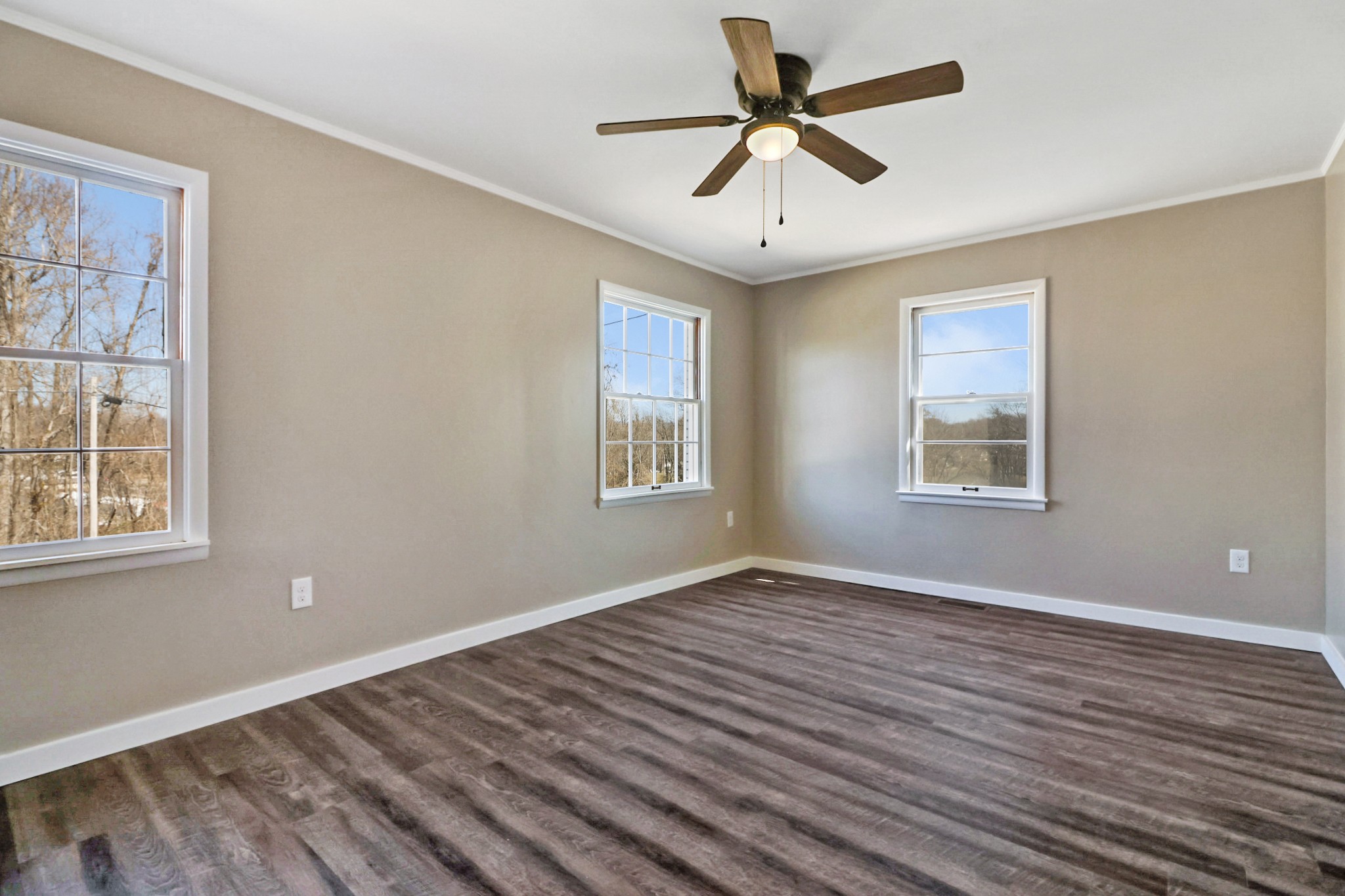 423 South Main Street Byrdstown, TN 38549 - Photo 18 of 36 Gallery Image 18