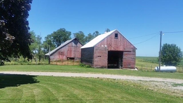 1570 Riverside Road Riverside, IA 52327 - Photo 4 of 25 Gallery Image 4