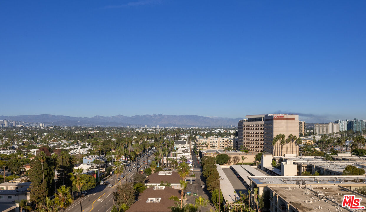3111 Vía Dolce, Unit 903 Marina del Rey, CA 90292 - Photo 37 of 47