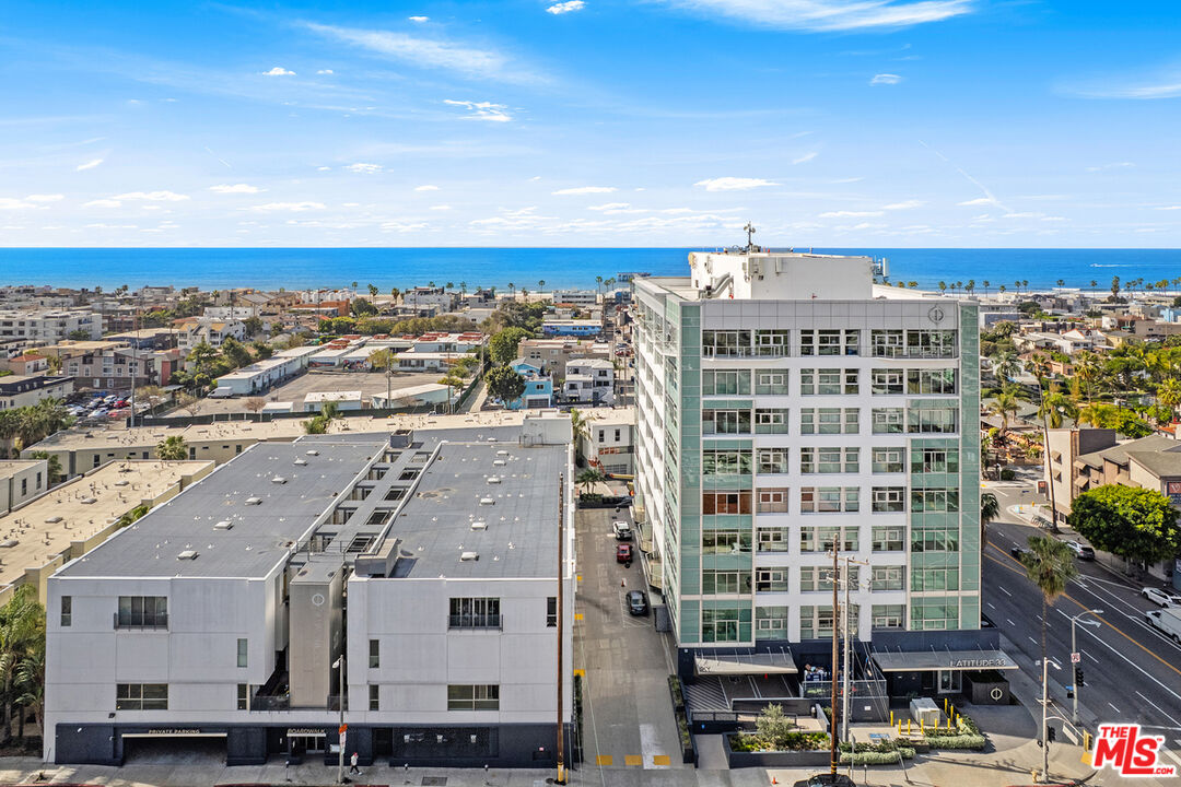 3111 Vía Dolce, Unit 903 Marina del Rey, CA 90292 - Photo 43 of 47