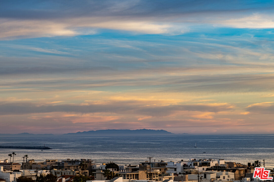 3111 Vía Dolce, Unit 903 Marina del Rey, CA 90292 - Photo 46 of 47
