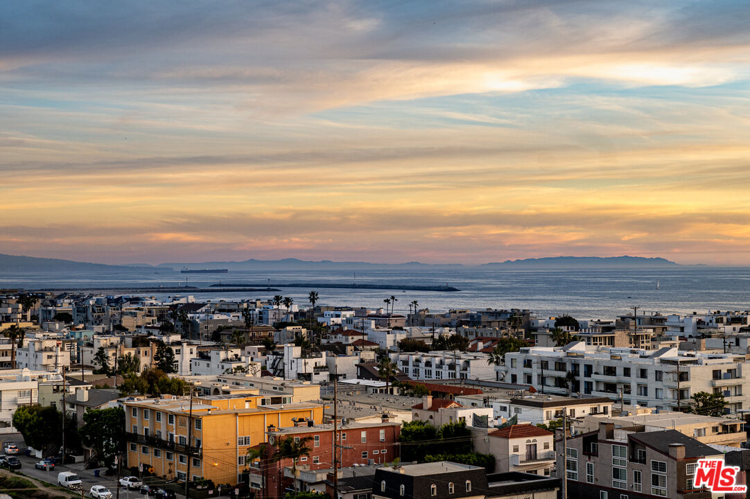 3111 Vía Dolce, Unit 903 Marina del Rey, CA 90292 - Photo 6 of 47