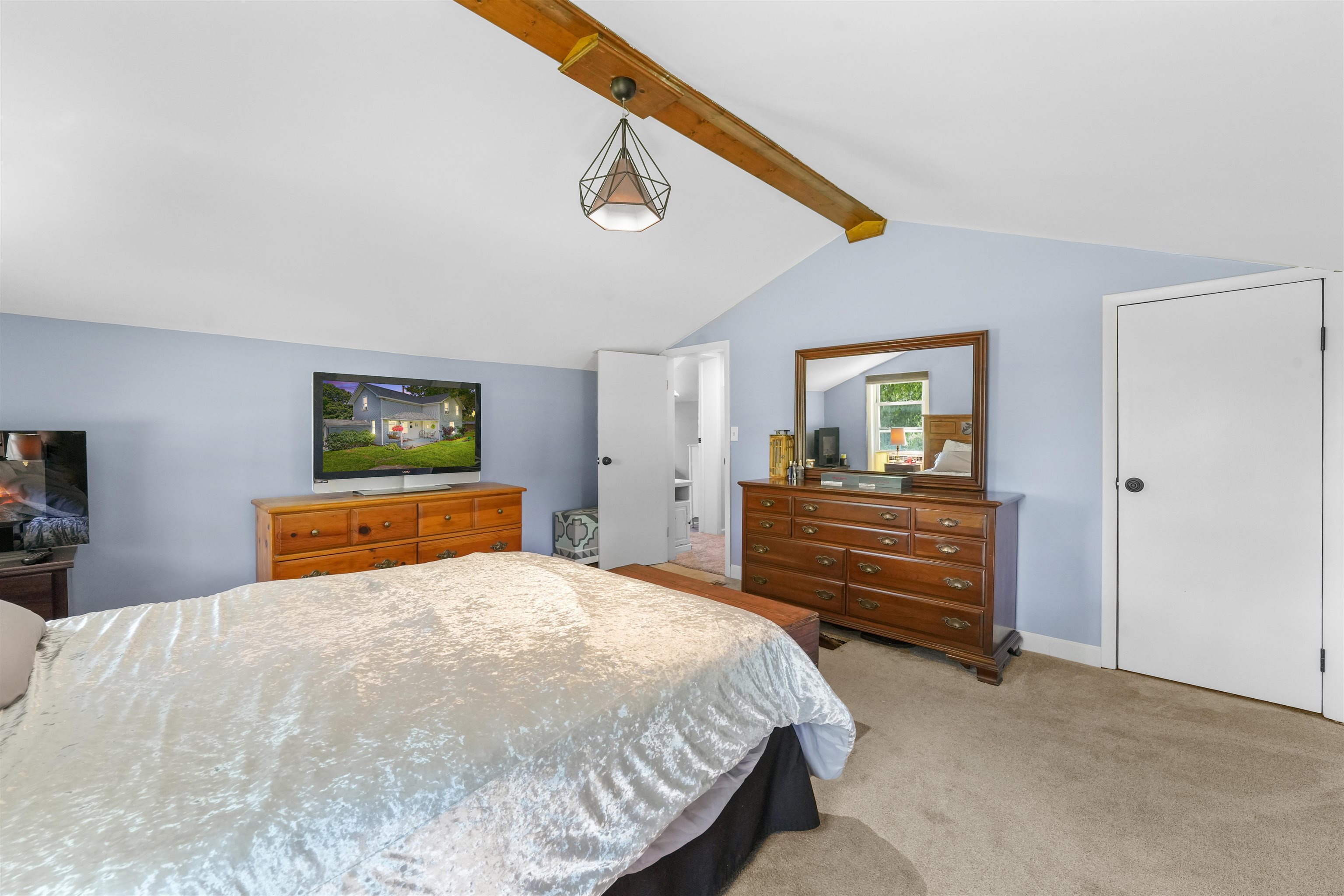 1112 East 46 Road Cadillac, MI 49601 - Photo 33 of 38 1915077-32.JPG