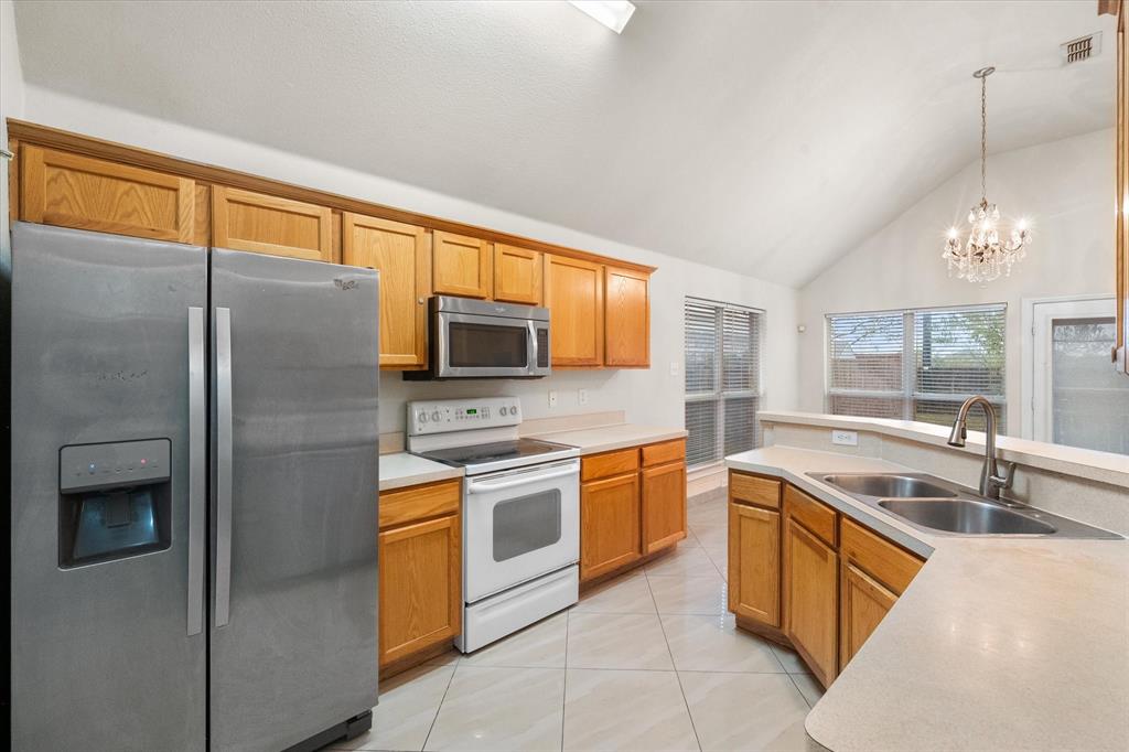 4412 Ridgeway Drive Mansfield, TX 76063 - Photo 20 of 32