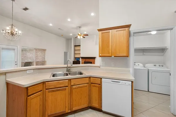 $2,750 | 4412 Ridgeway Drive, Mansfield, TX 76063