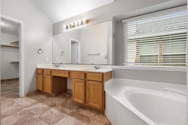 $3,400 | 4412 Ridgeway Drive, Mansfield, TX 76063