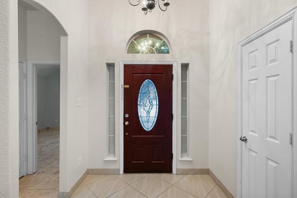 4412 Ridgeway Drive Mansfield, TX 76063 - Photo 8 of 32