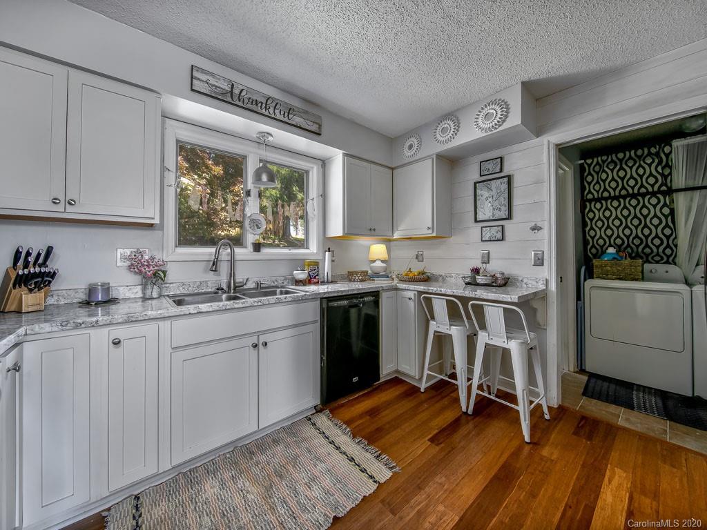 110 Kyfields Weaverville, NC 28787 - Photo 7 of 14 Gallery Image 7