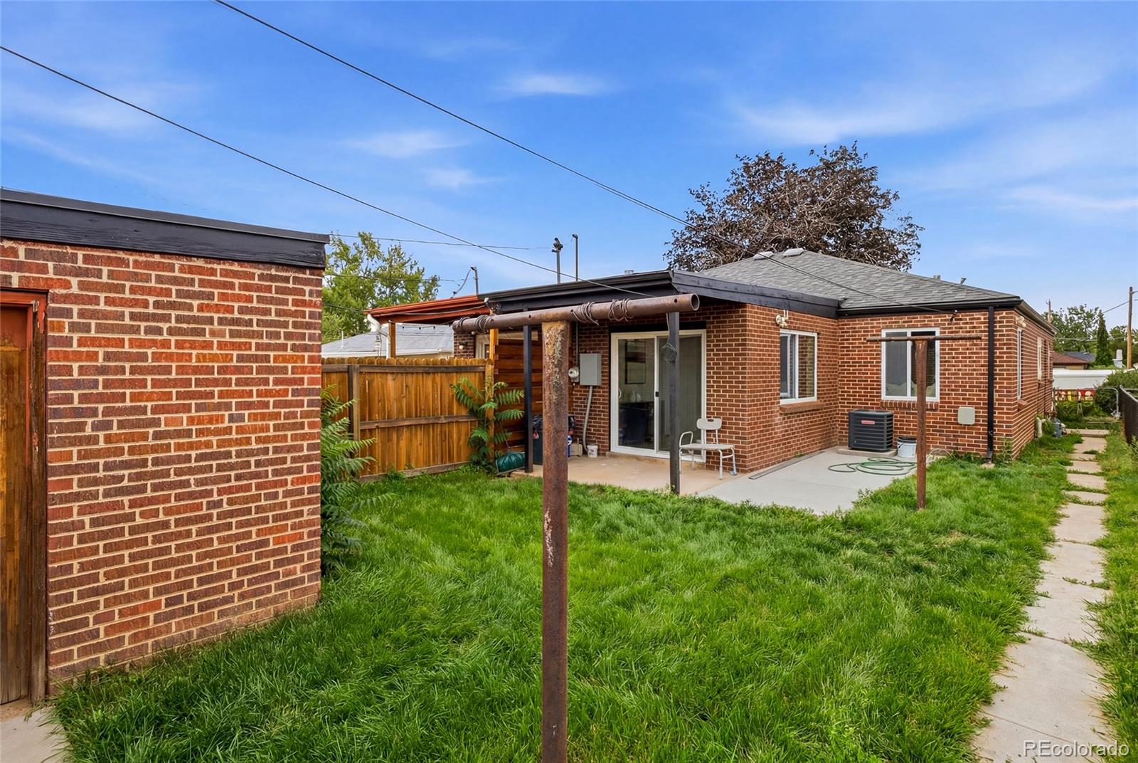 2823 Madison Street Denver, CO 80205 - Photo 18 of 22