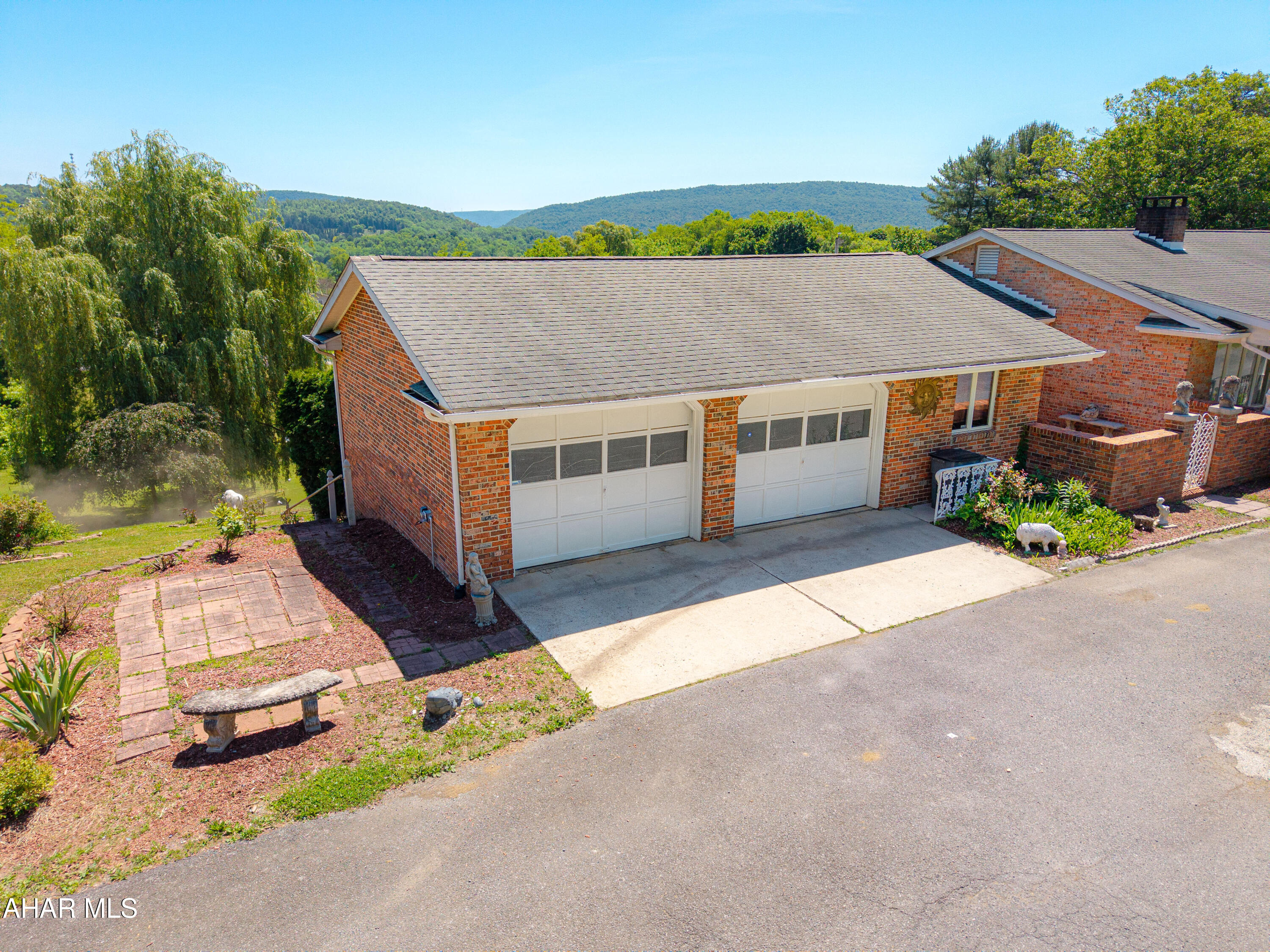 136 Valley View Road Bedford, PA 15522 - Photo 12 of 82