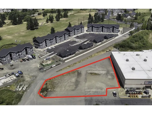 $325,000 | 324 Dakota Street, Sutherlin, OR 97479