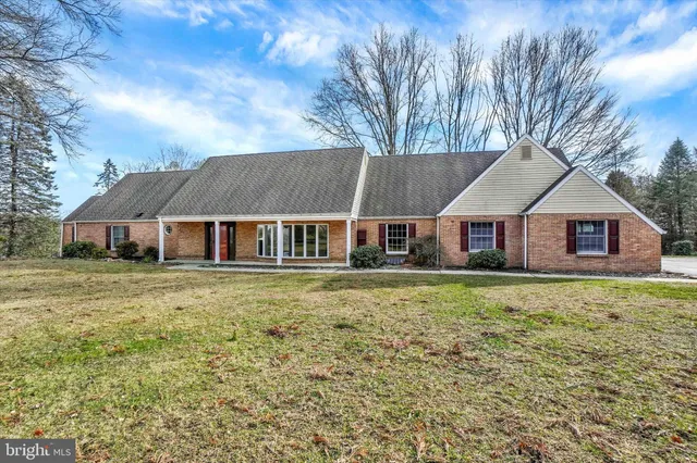 $1,500,000 | 94 Stone Mill Road, Hummelstown, PA 17036