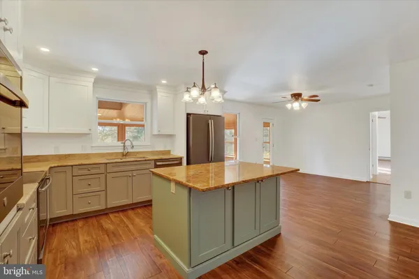 $1,500,000 | 94 Stone Mill Road, Hummelstown, PA 17036