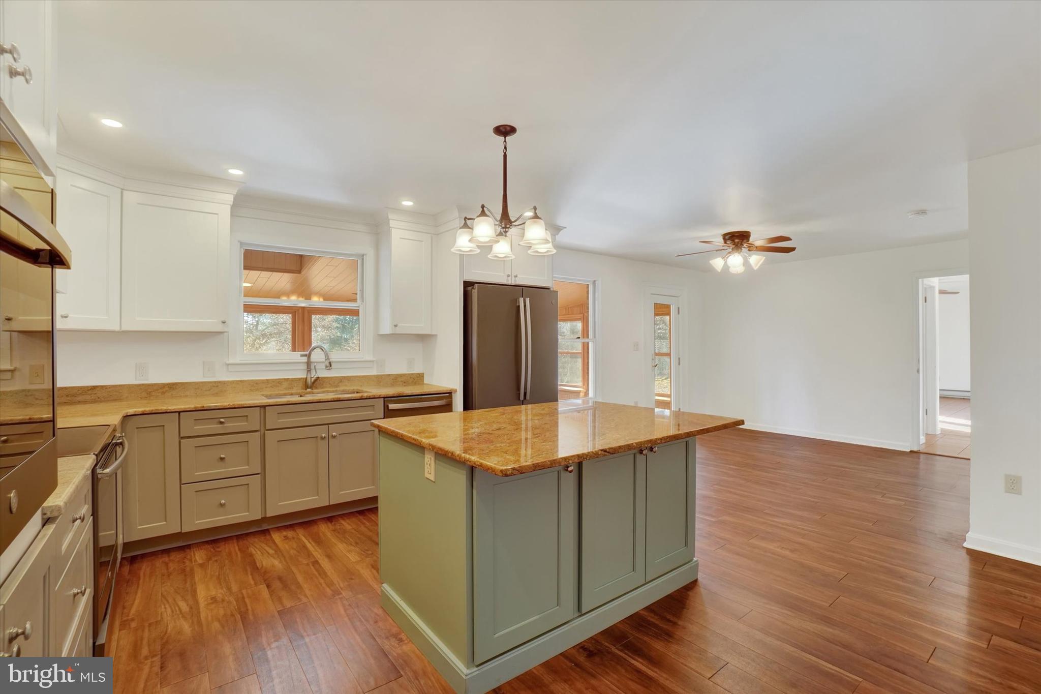 94 Stone Mill Road Hummelstown, PA 17036 - Photo 12 of 75