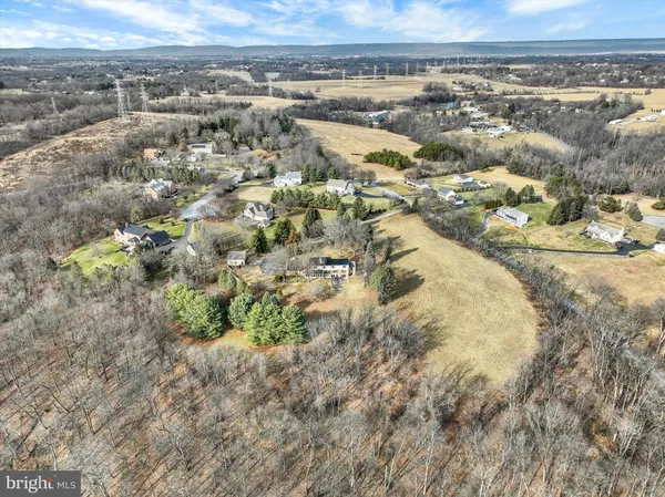 $1,500,000 | 94 Stone Mill Road, Hummelstown, PA 17036