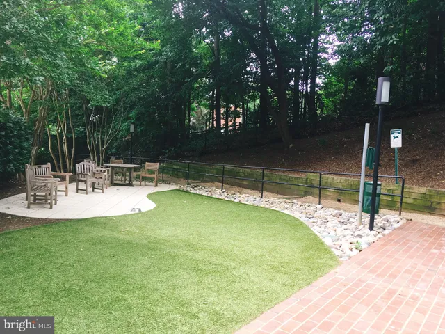 $2,500 | 5500 Holmes Run Parkway, Unit 1404, Alexandria, VA 22304