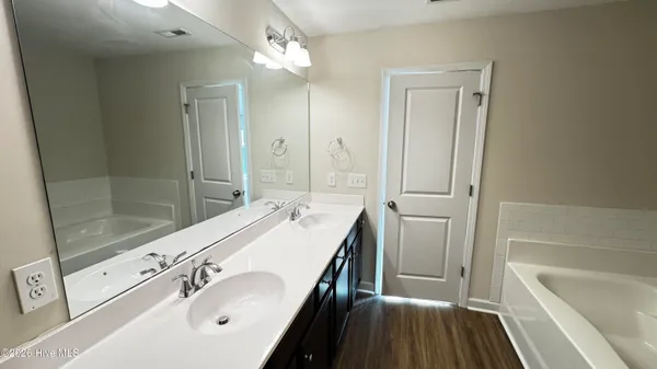 $2,100 | 330 James Hedrick Court, Jacksonville, NC 28540