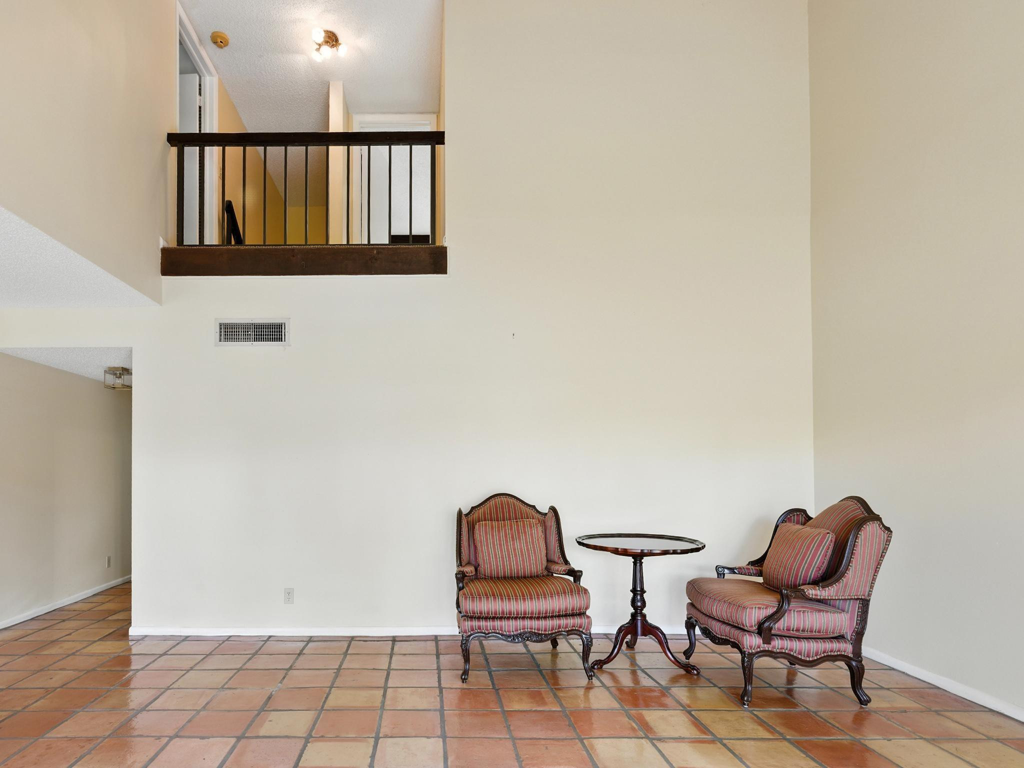 203 Bonnie Brae Way, Unit 34 Hollywood, FL 33021 - Photo 13 of 41 a view of a room with lounge chair and a window