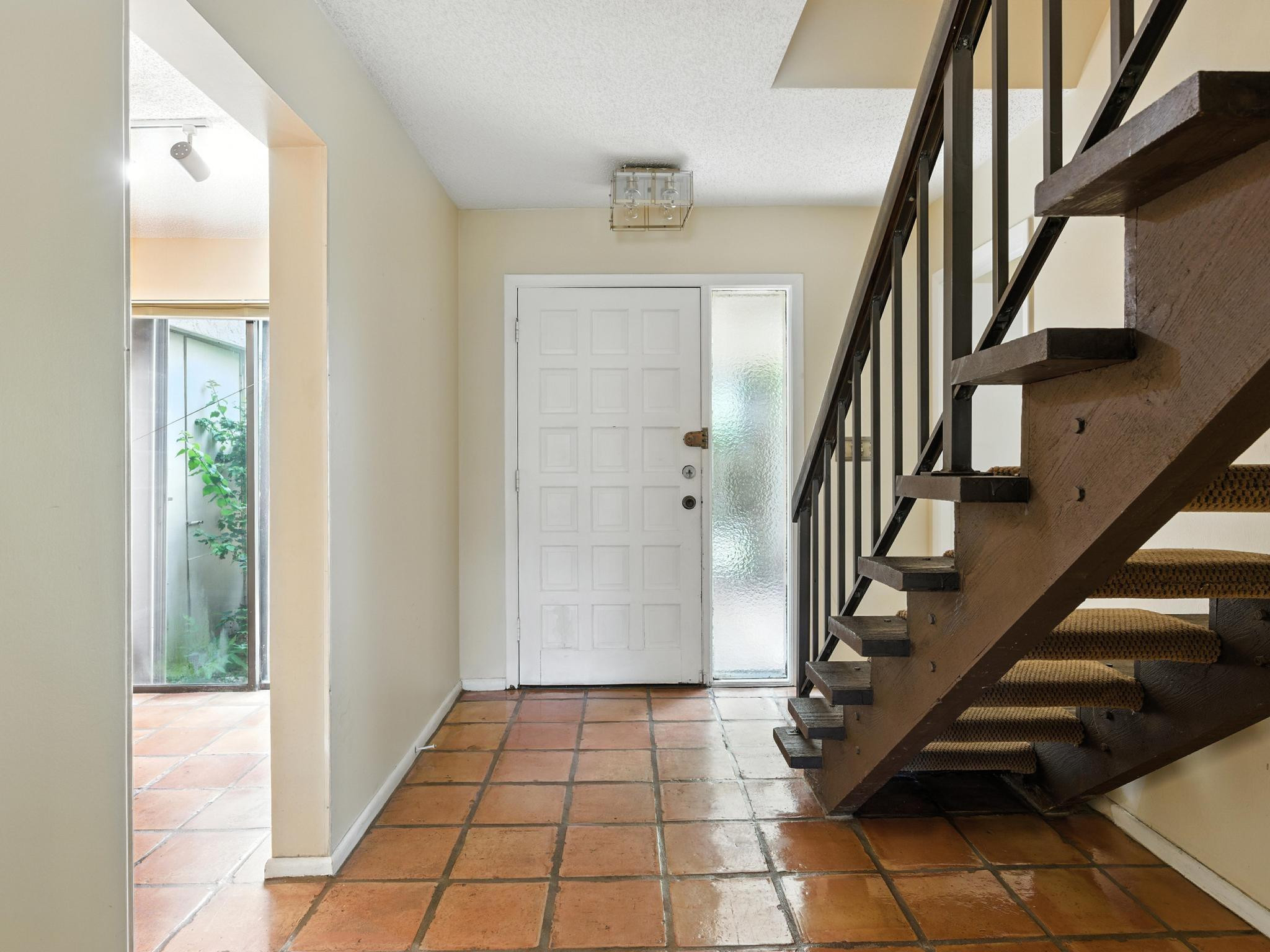 203 Bonnie Brae Way, Unit 34 Hollywood, FL 33021 - Photo 25 of 41 a view of an entryway with staircase