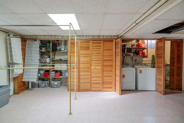 $396,000 | 317 Windemere Drive, Staunton, VA 24401