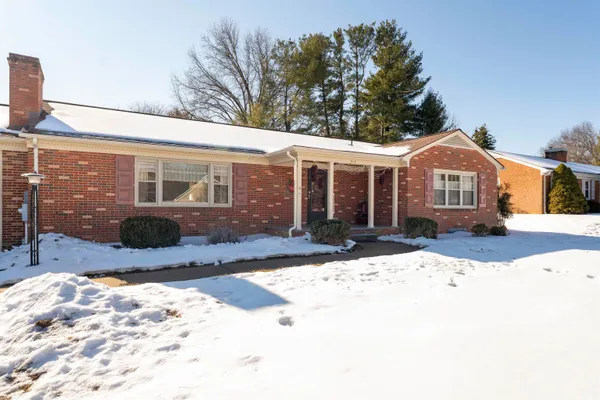 $396,000 | 317 Windemere Drive, Staunton, VA 24401