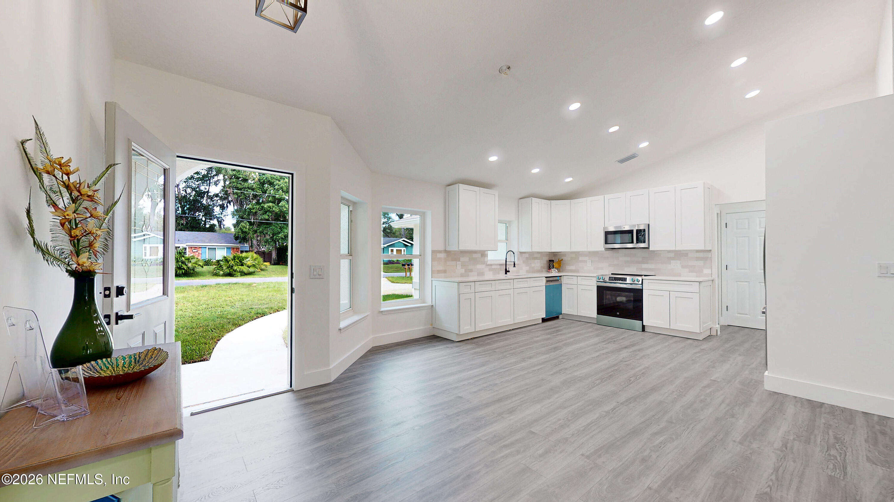119 Drake Road St. Augustine, FL 32086 - Photo 2 of 43 Dining a
