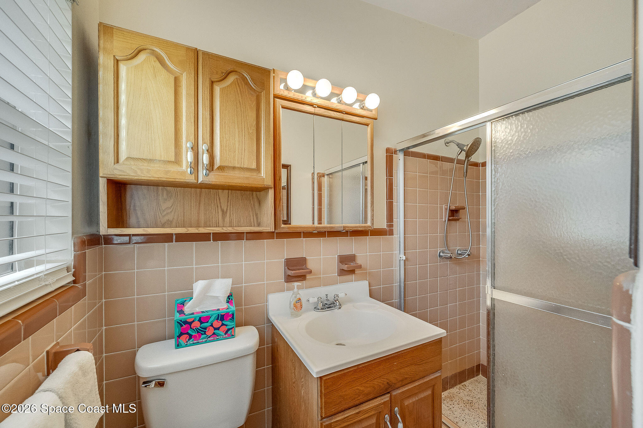 986 Sarno Road Melbourne, FL 32935 - Photo 32 of 50 Primary Bathroom