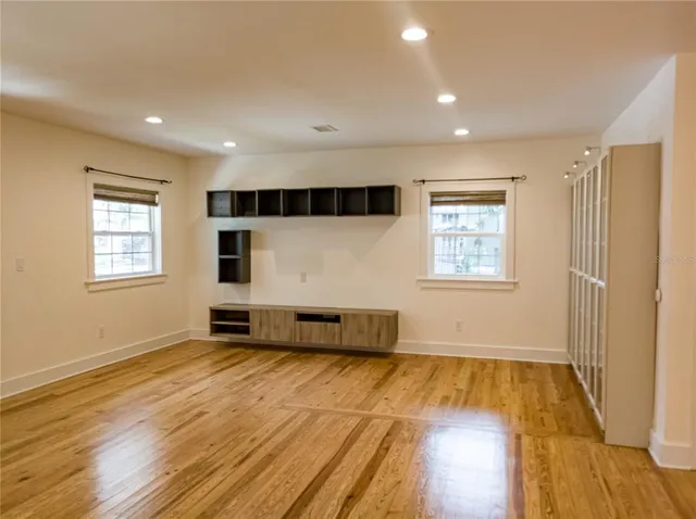 $4,000 | 515 Wilkie Street, Dunedin, FL 34698