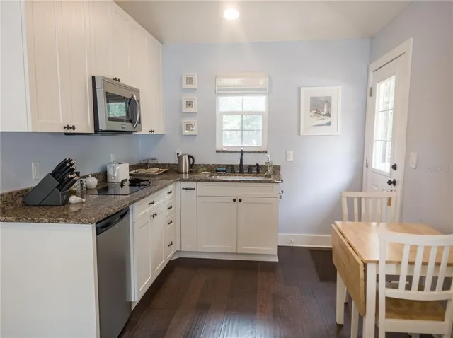 $4,000 | 515 Wilkie Street, Dunedin, FL 34698