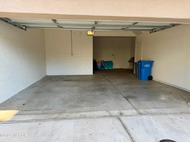 a view of a garage