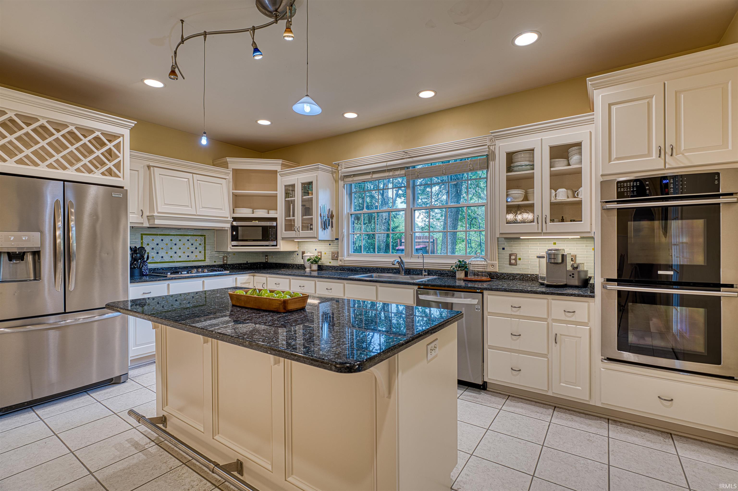 6288 Woodsboro Road Newburgh, IN 47630 - Photo 12 of 36