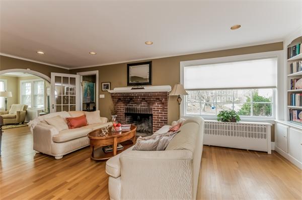 22 Columbia Road Marblehead, MA 01945 - Photo 3 of 30 Gallery Image 3