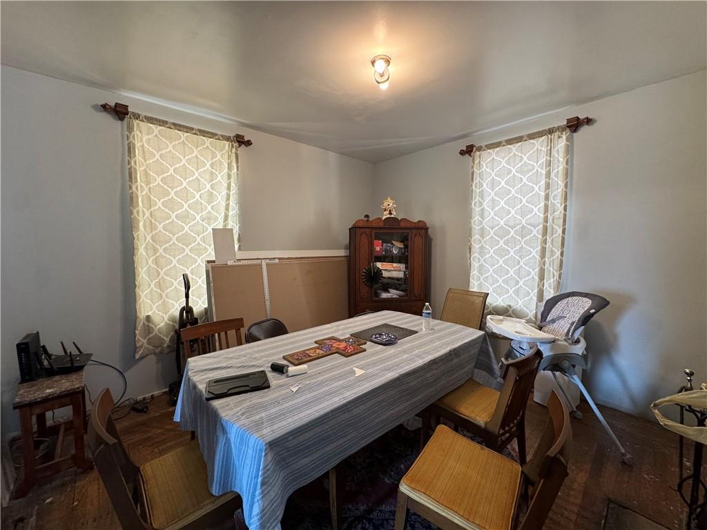 747 Chartiers Avenue McKees Rocks, PA 15136 - Photo 8 of 39