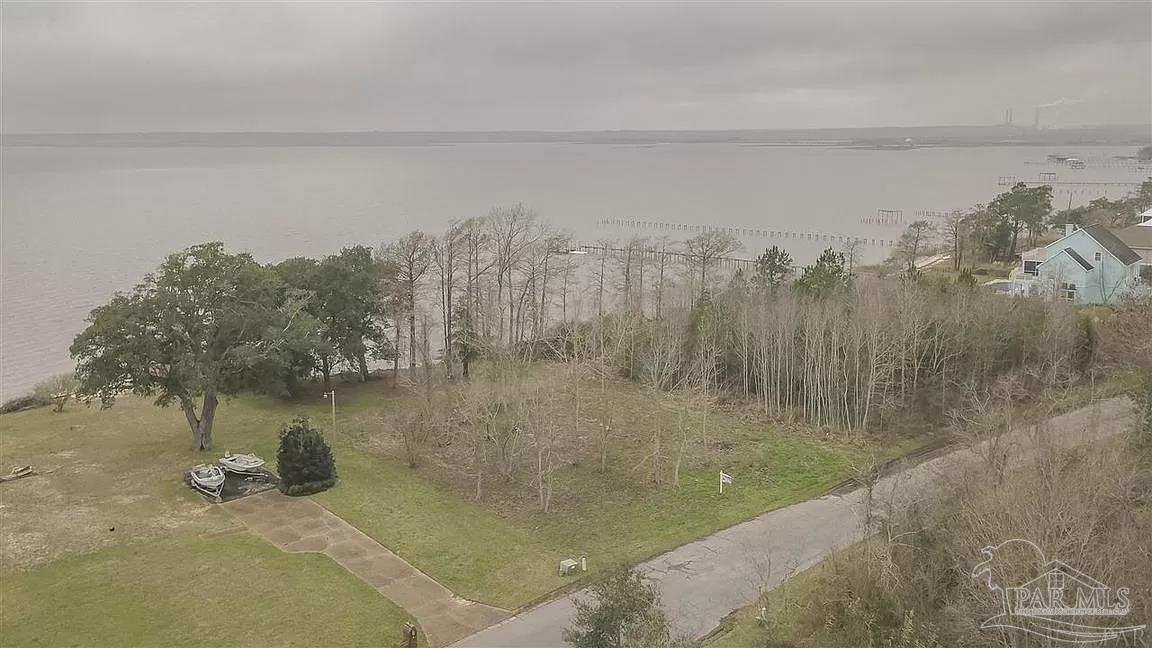 3829 Andrew Jackson Drive Pace, FL 32571 - Photo 3 of 9