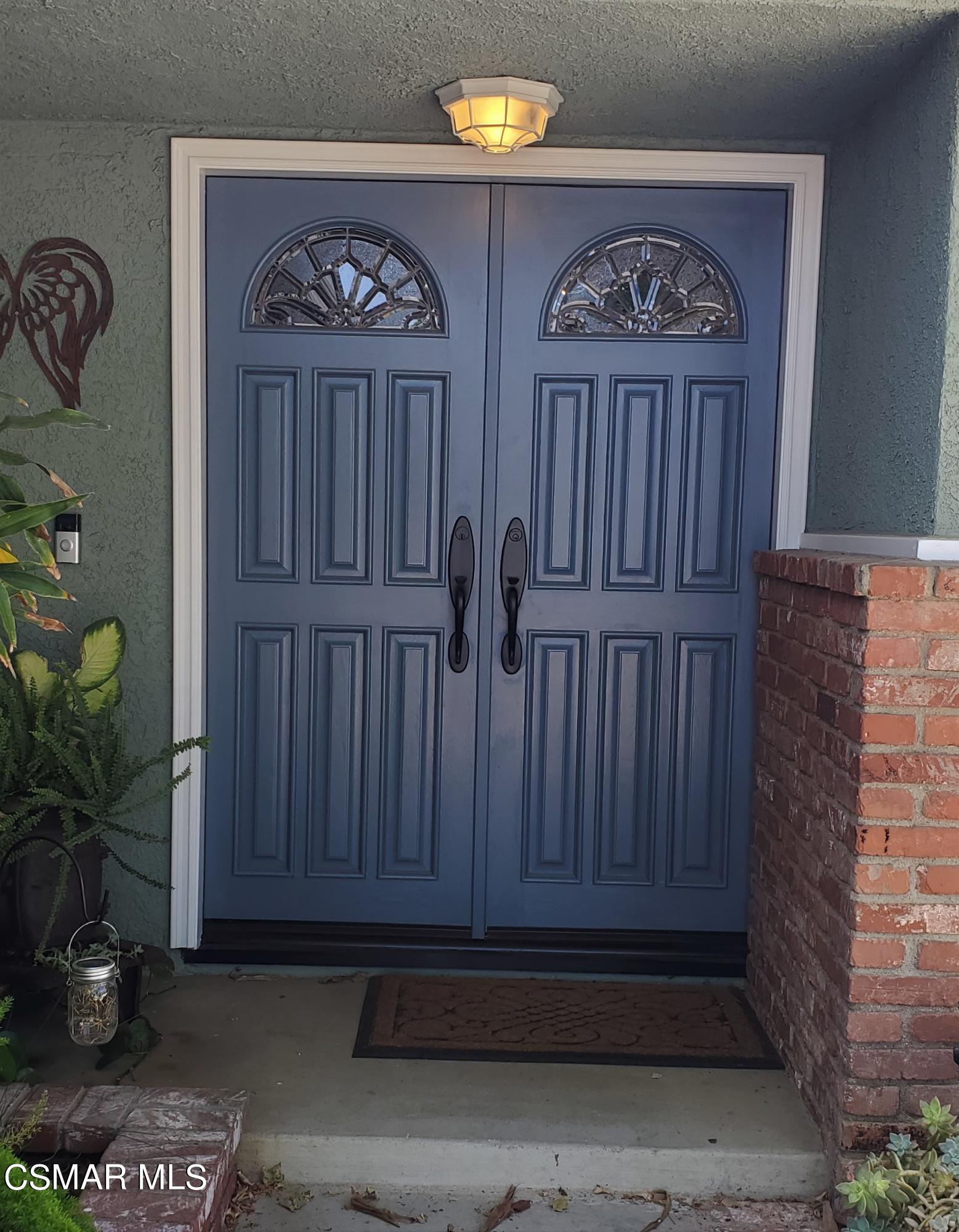 5458 Katherine Street Simi Valley, CA 93063 - Photo 4 of 36 Entry